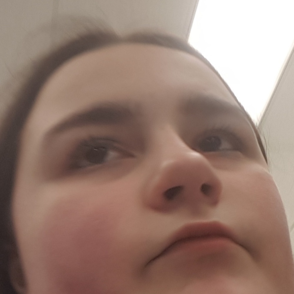 Meet your Posher, Meegan